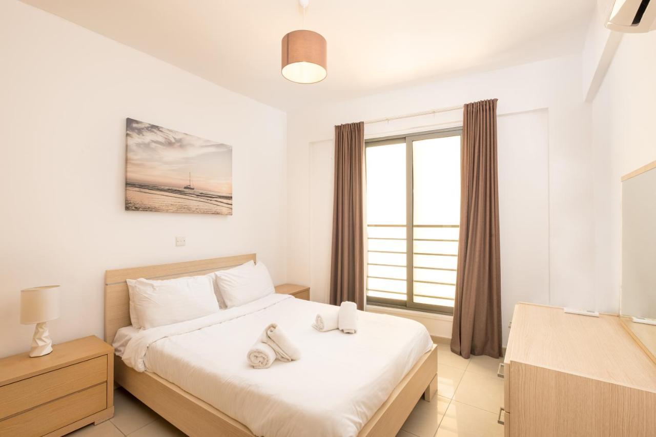 Lazuli City Center Ap 42 Larnaka Exterior foto
